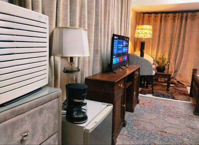 Imperial Lodges Family Guest House 伊斯兰堡 外观 照片